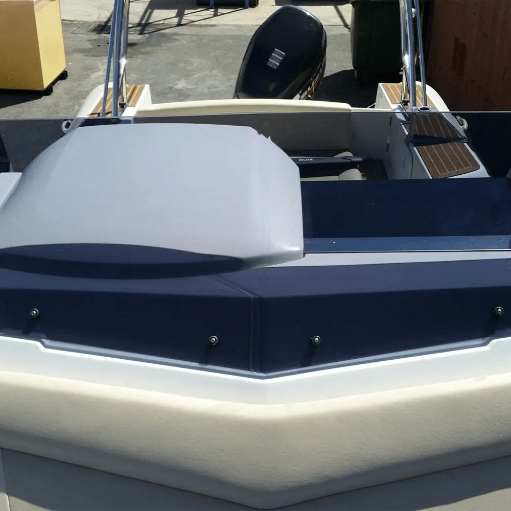 Customised Boat Windscreens BCJ Plastic Products