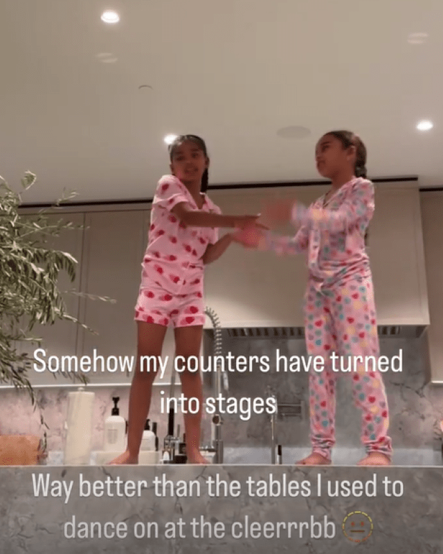 KHLOE KARDASHIAN SHARES HER NIGHTLY ROUTINE WITH DAUGHTER, TRUE AND