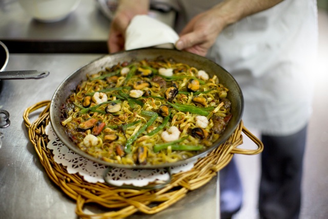 Porque Se Come Paella Los Jueves