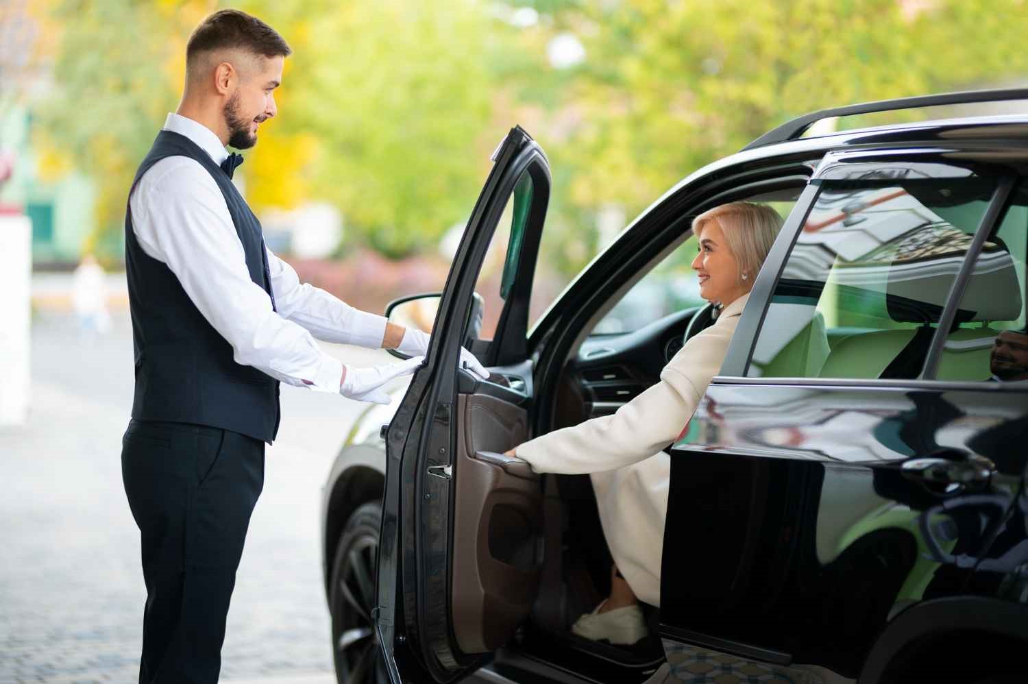 Why Book Leeds Bradford Airport Taxi for Airport Transfers?