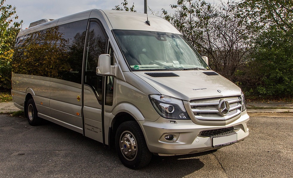 Minibus Rental Minibus Rental with Driver