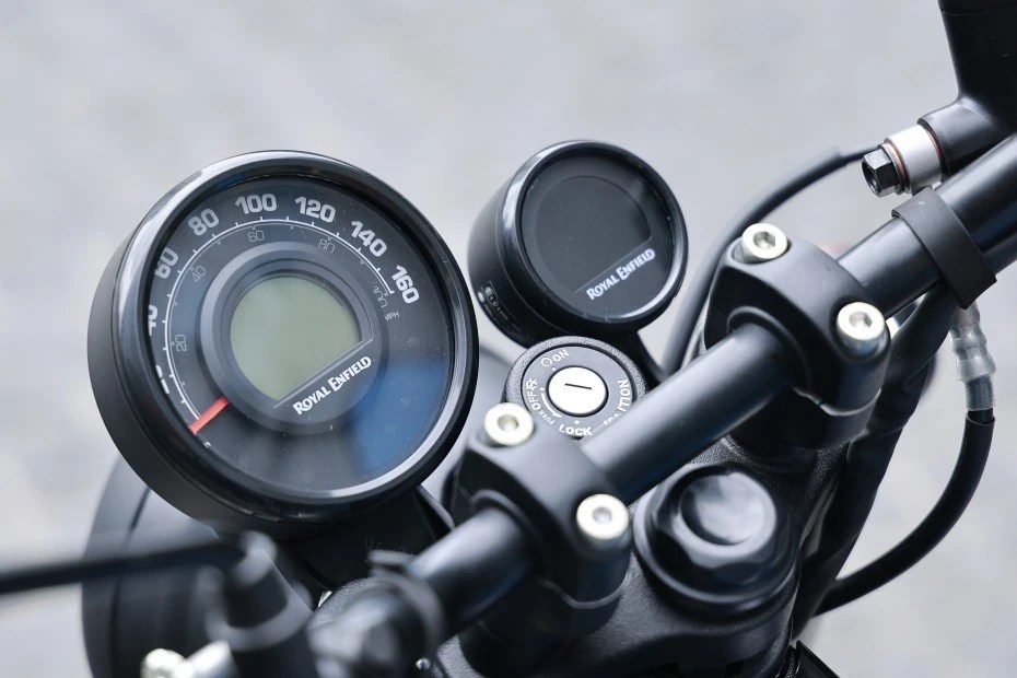 Breaking Royal Enfield Hunter 350 Accessories Revealed In 6 Images