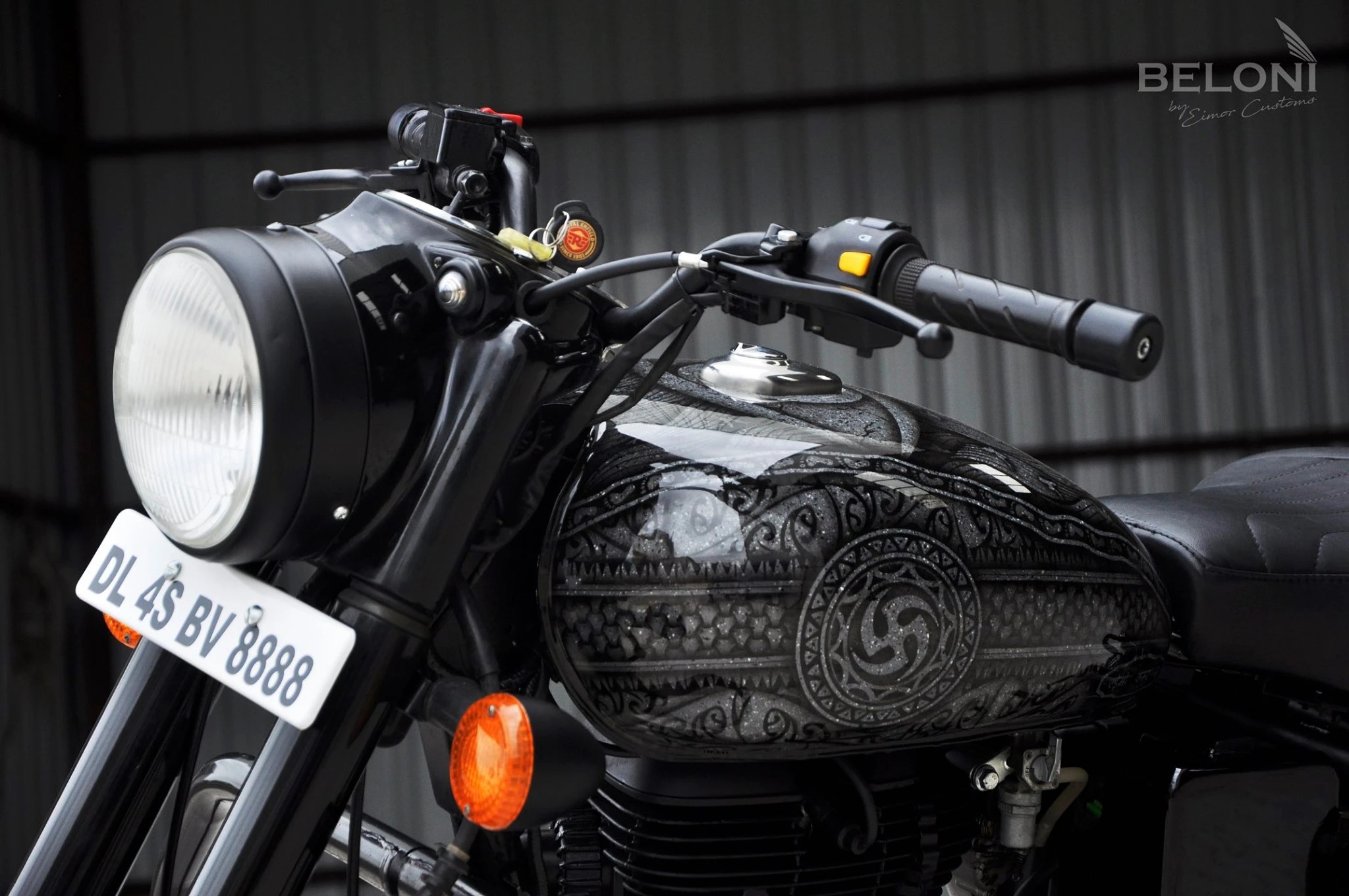 Royal Enfield Classic 350 Gets A Tribal Treatment! BikeDekho