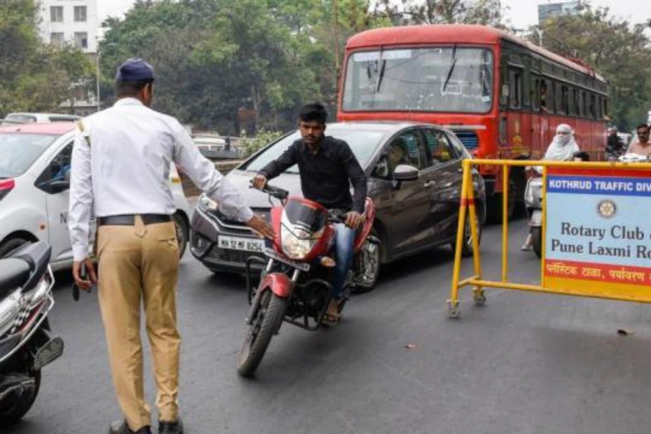 Motor Vehicles Act 2019 New Traffic Rules And Fines BikeDekho