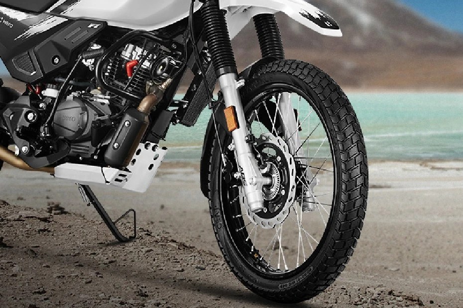 Honda CB200X Vs Hero XPulse 200 Photo Comparison BikeDekho