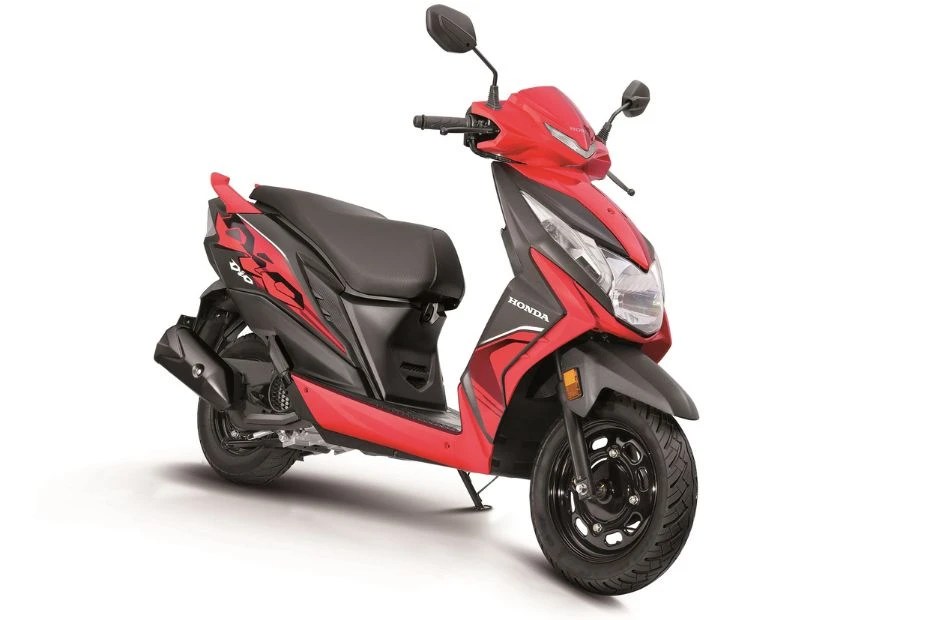 Honda Dio vs Hero Xoom Compared In 9 Images BikeDekho