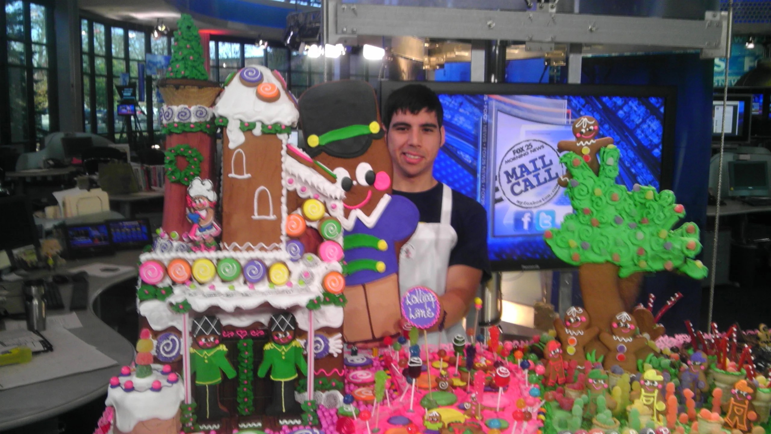 Ginger Betty of Quincy vies for gingerbread house prize