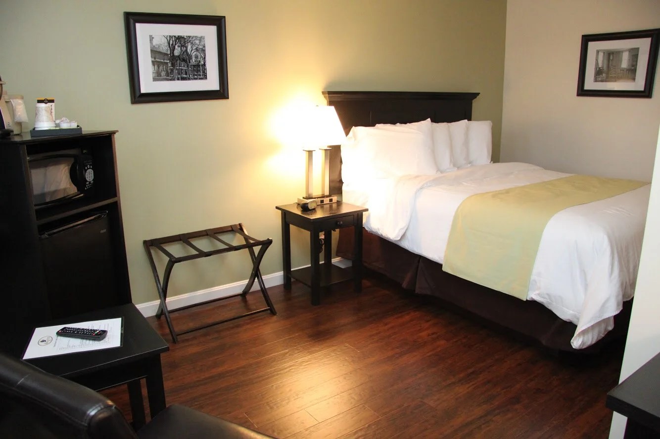 These are the best bargain hotels in New England, according to