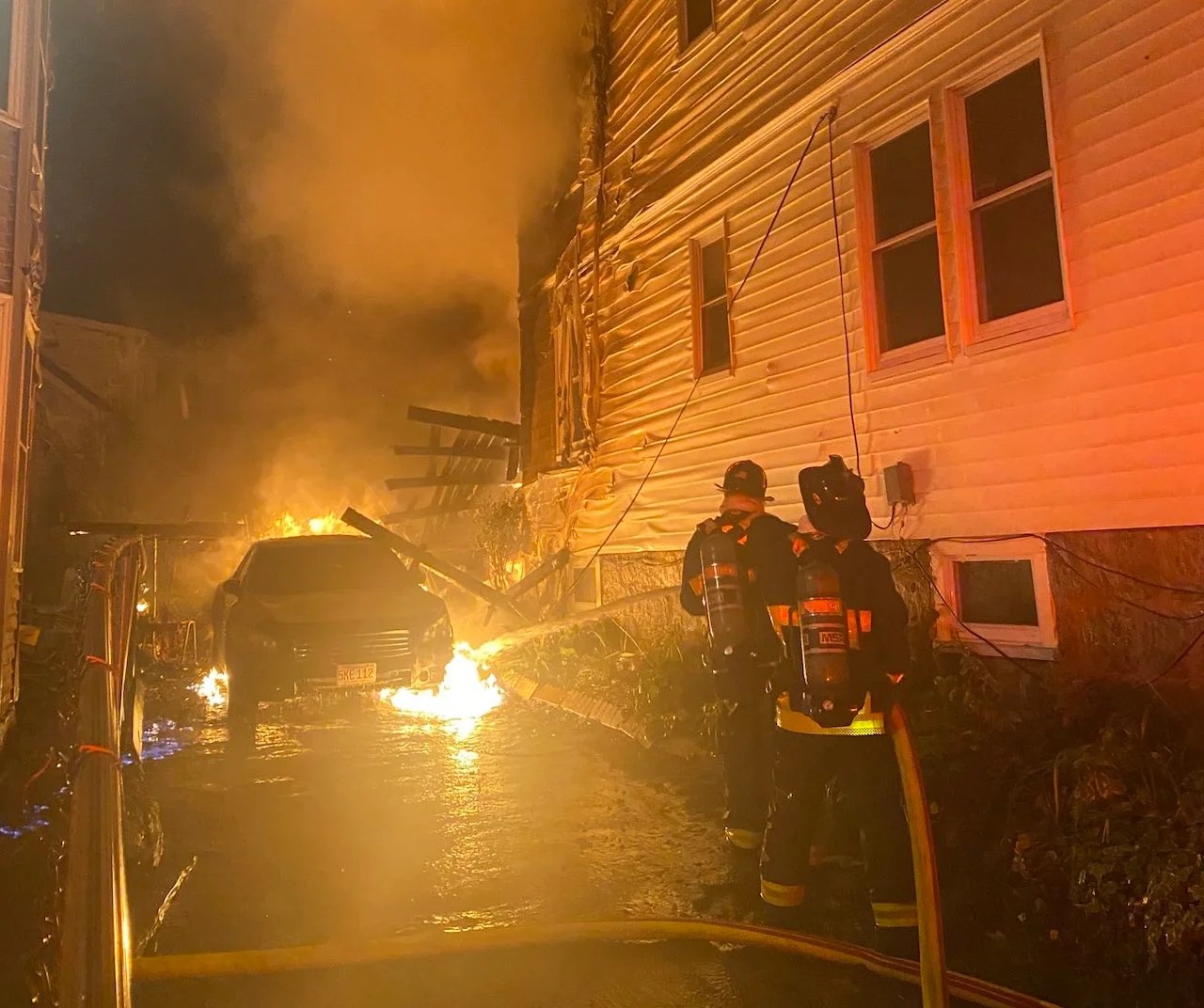 Massive 4alarm Dorchester fire displaces 19 people
