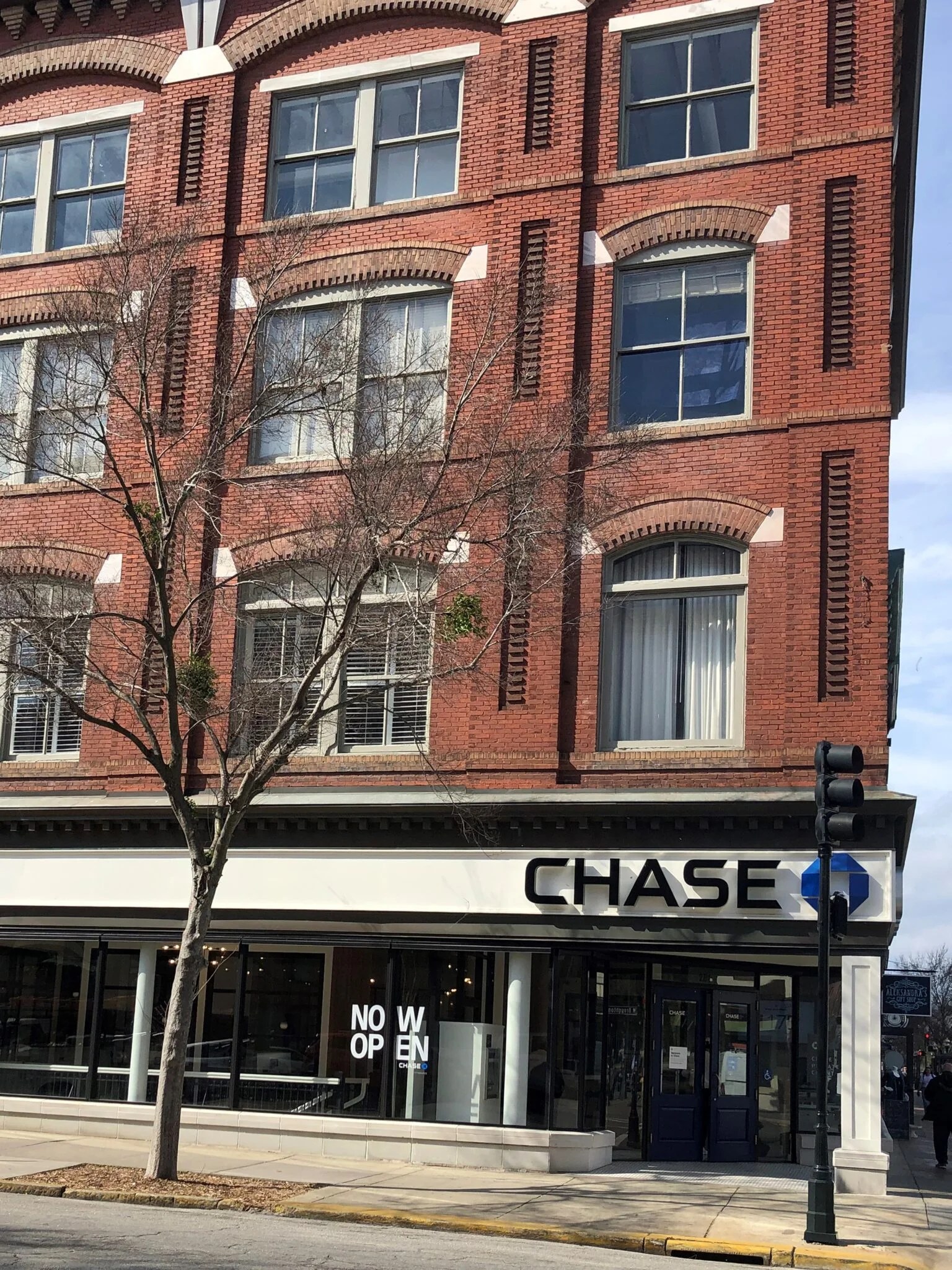 Chase Savannah BDG