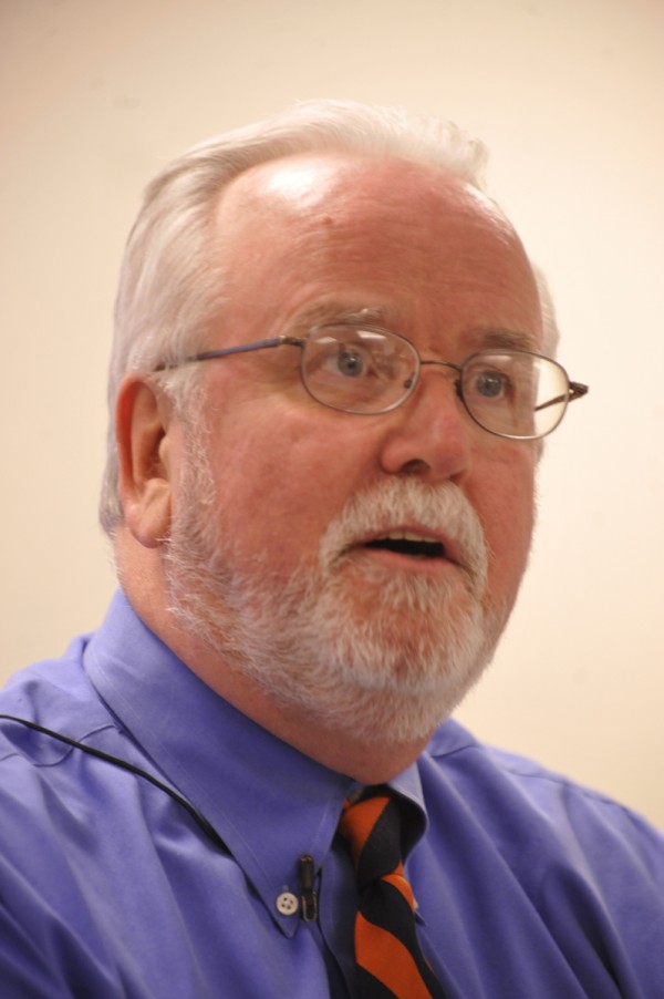 Nurses, EMMC talks halt; strike set for Nov. 22 — Health — Bangor Daily