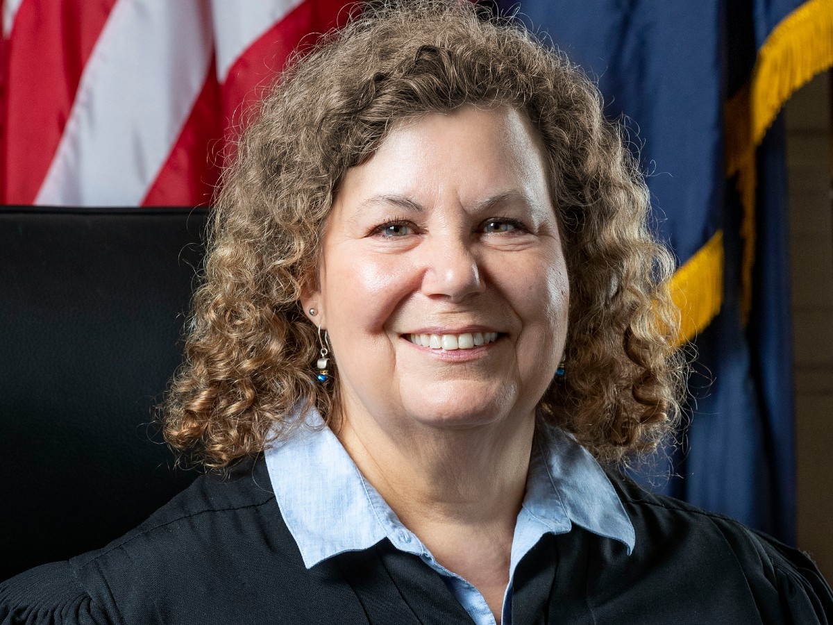 Chief justice seeks more staff to help clear growing court backlog