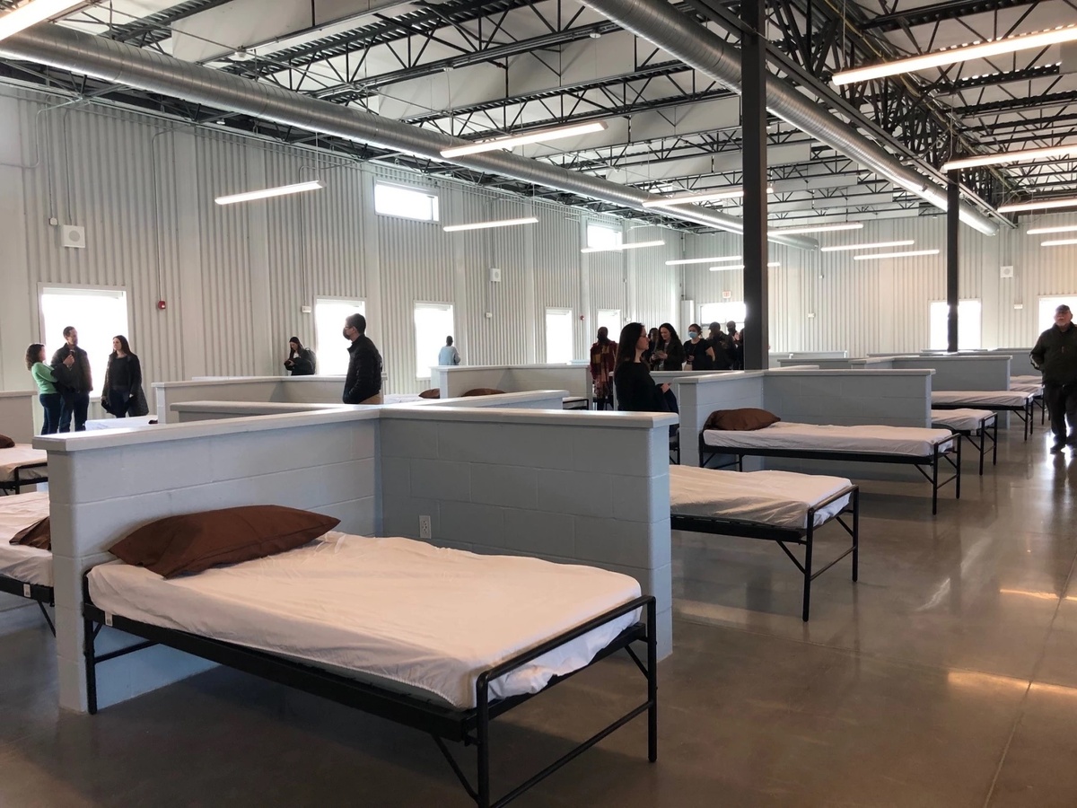 Portland council votes to add 50 beds at Homeless Services Center