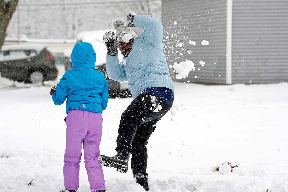 A foot of snow is expected in some parts of Maine as storm continues