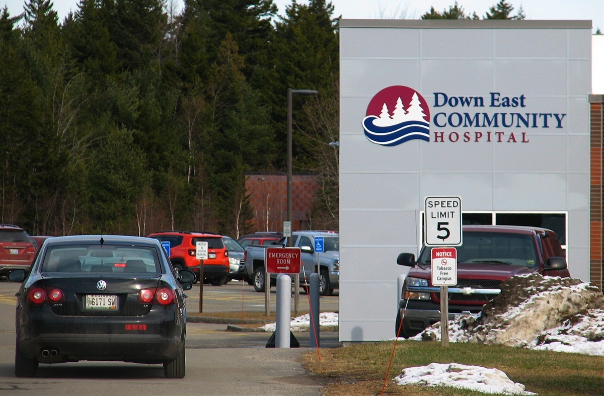 Down East Community Hospital nurses in contentious contract talks