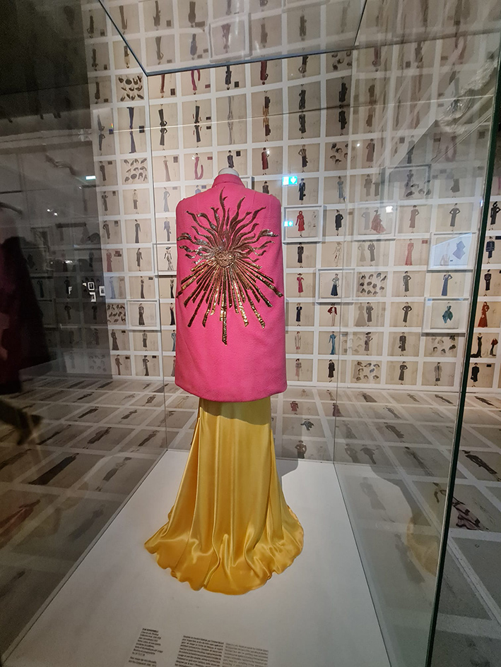 Elsa Schiaparelli e la nascita del rosa shocking BeA