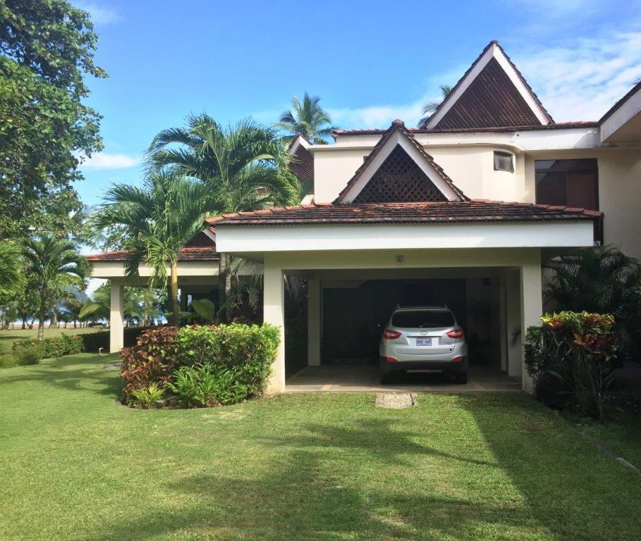 Los Delfines Golf Club Beach Area Properties