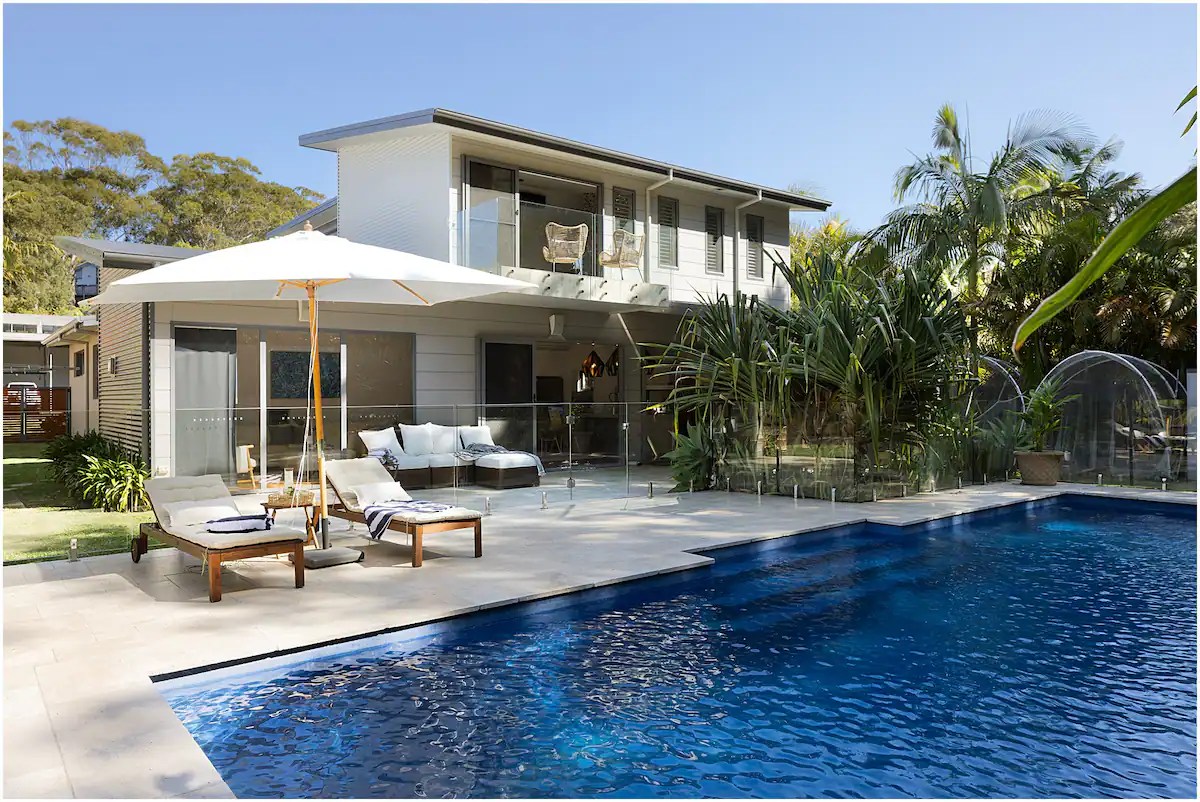 Always Summer Beach Butler Boomerang