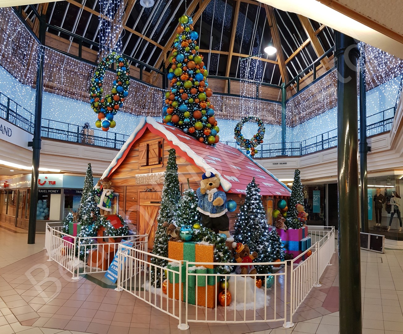 Christmas (indoor) Beach Display Ltd Beach Display Ltd