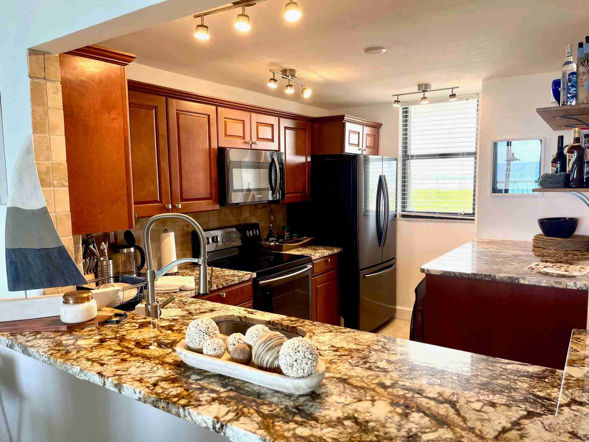 Oceana North II *602 Beach Front Mann Realty