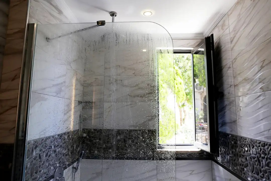 Shower Screen Replacement Adelaide Beach Glass and Aluminium