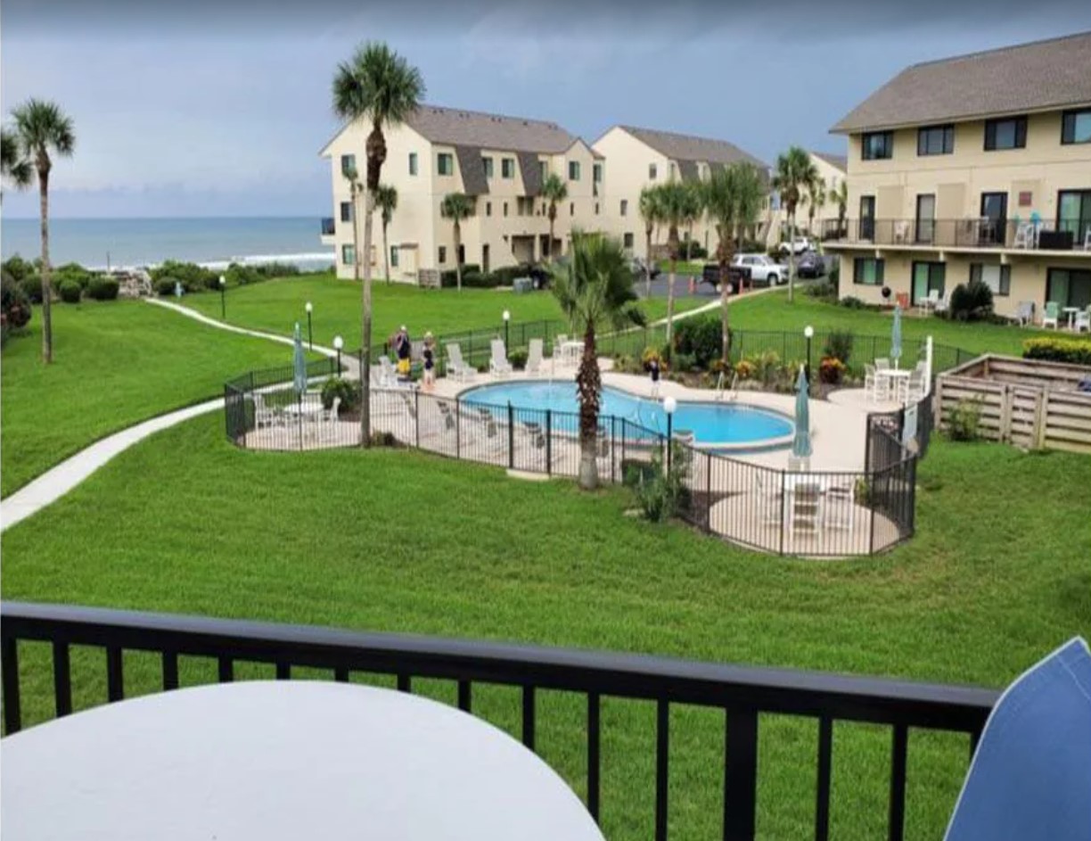 Sea Gem Beach Retreat at Summerhouse (2 Bedrooms, Sleeps 6, Heated