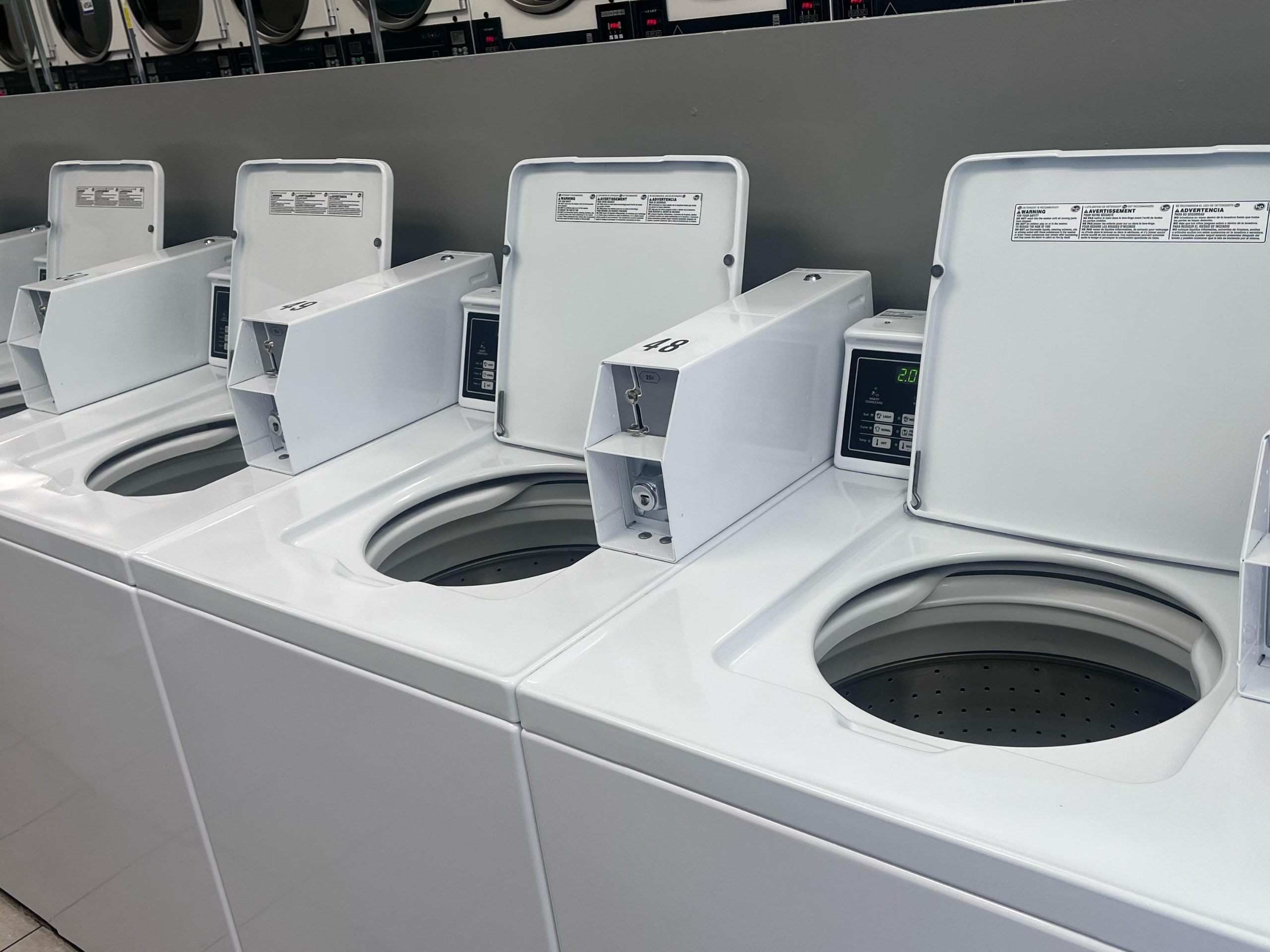 Best Laundromat in San Diego, California 92109 Beach Laundromat