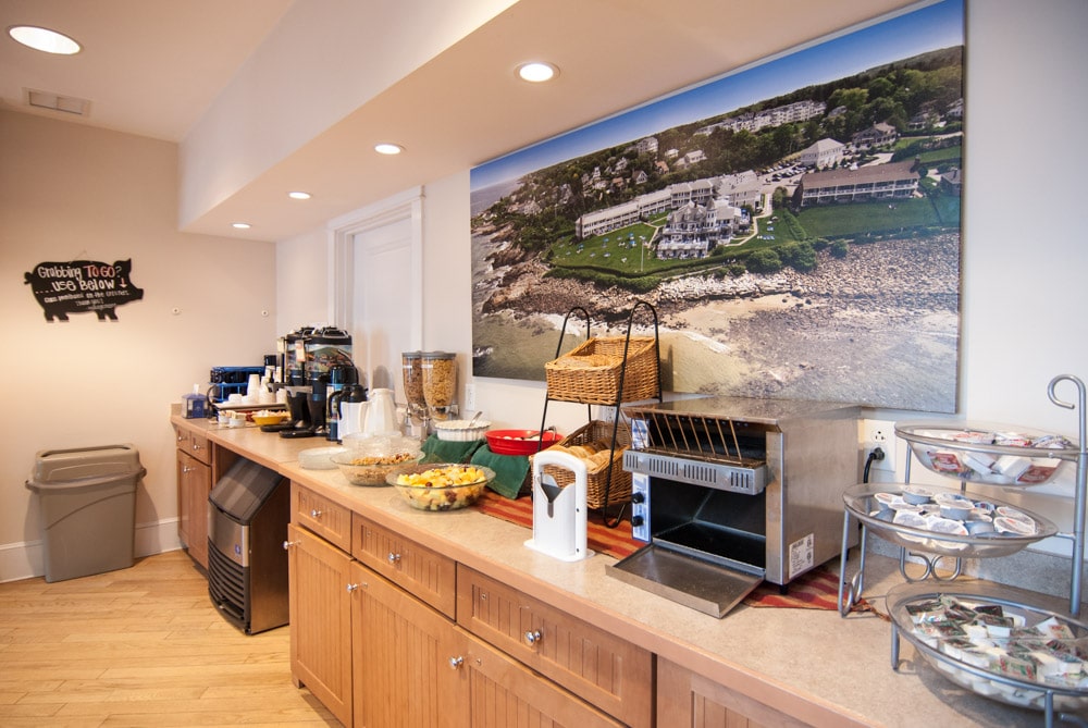 Breakfast1 Beachmere Inn