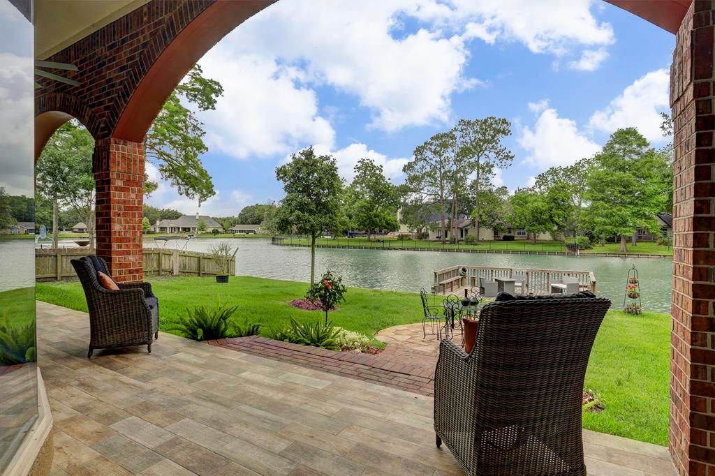 Estates Beacon Builders Custom Residential Homes Houston, TX