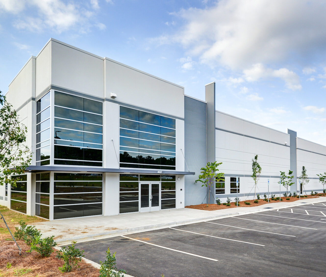 4537 Enterprise Drive Commercial Real Estate… Beacon Partners