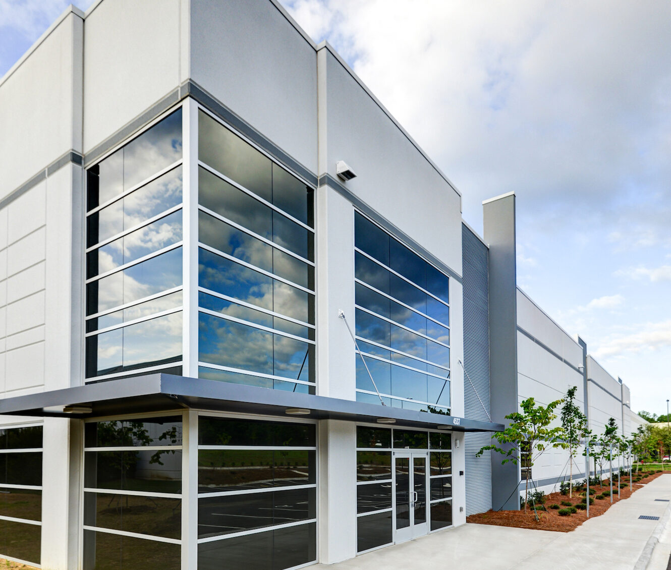 4537 Enterprise Drive Commercial Real Estate… Beacon Partners