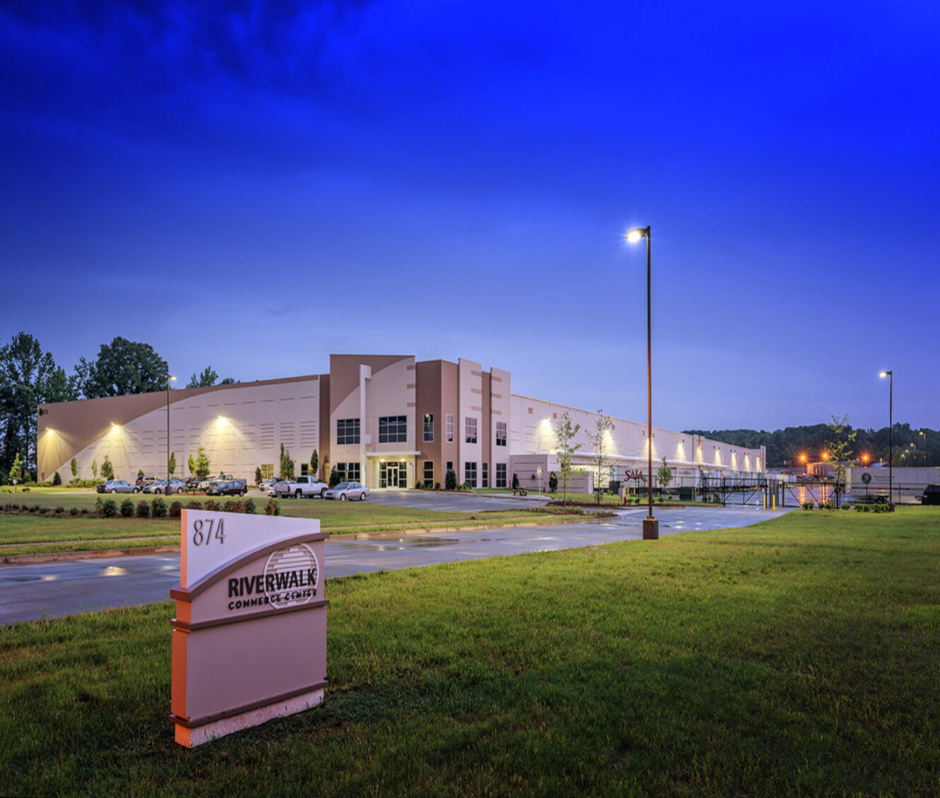 Riverwalk Commerce Center Commercial Real Estate… Beacon Partners