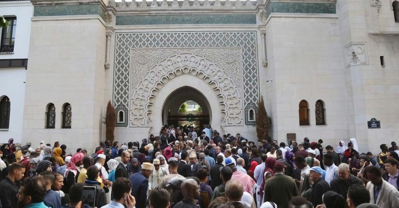 Mosques in France due to close over spread of Coronavirus Beacon Mosque