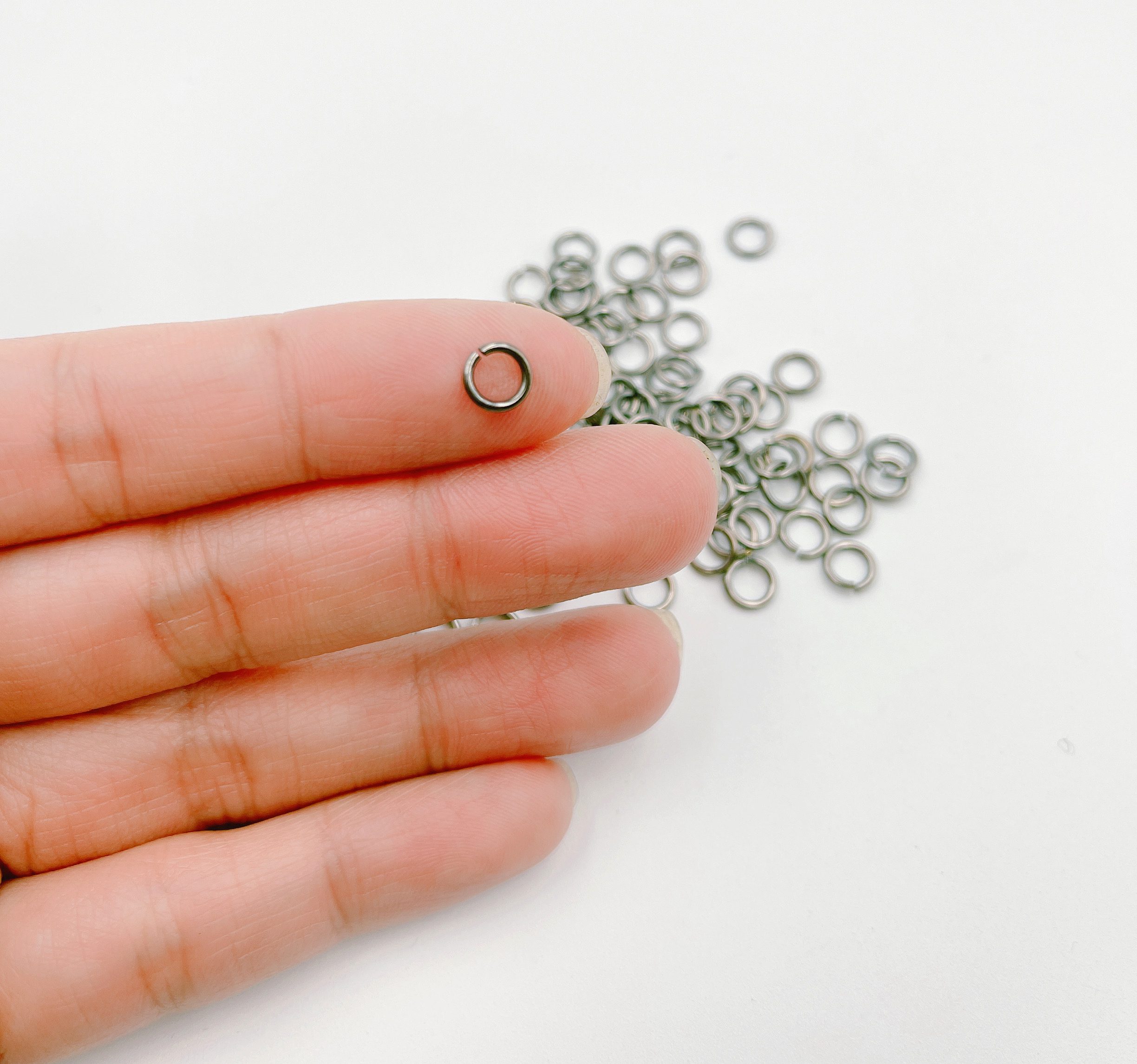 10PCS 6mm Open Jump Ring in Gunmetal, Wholesale Bulk Jump Rings, Dainty