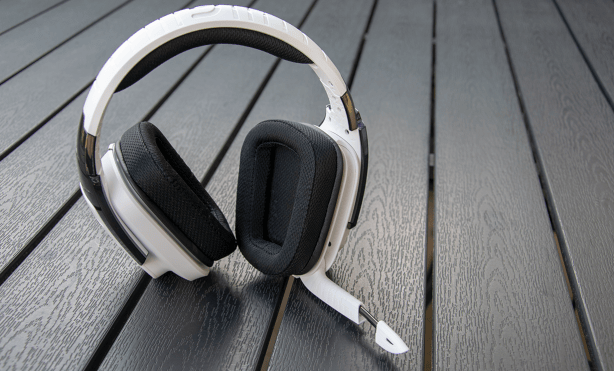 Logitech G933 Artemis Spectrum im Test