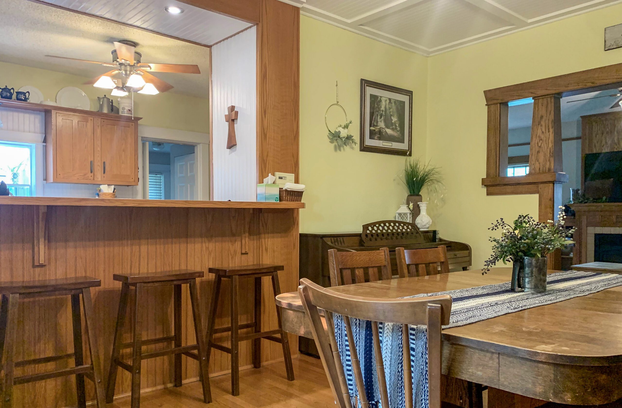 **SOLD** 204 4th Ave NW Pocahontas Beam Real Estate