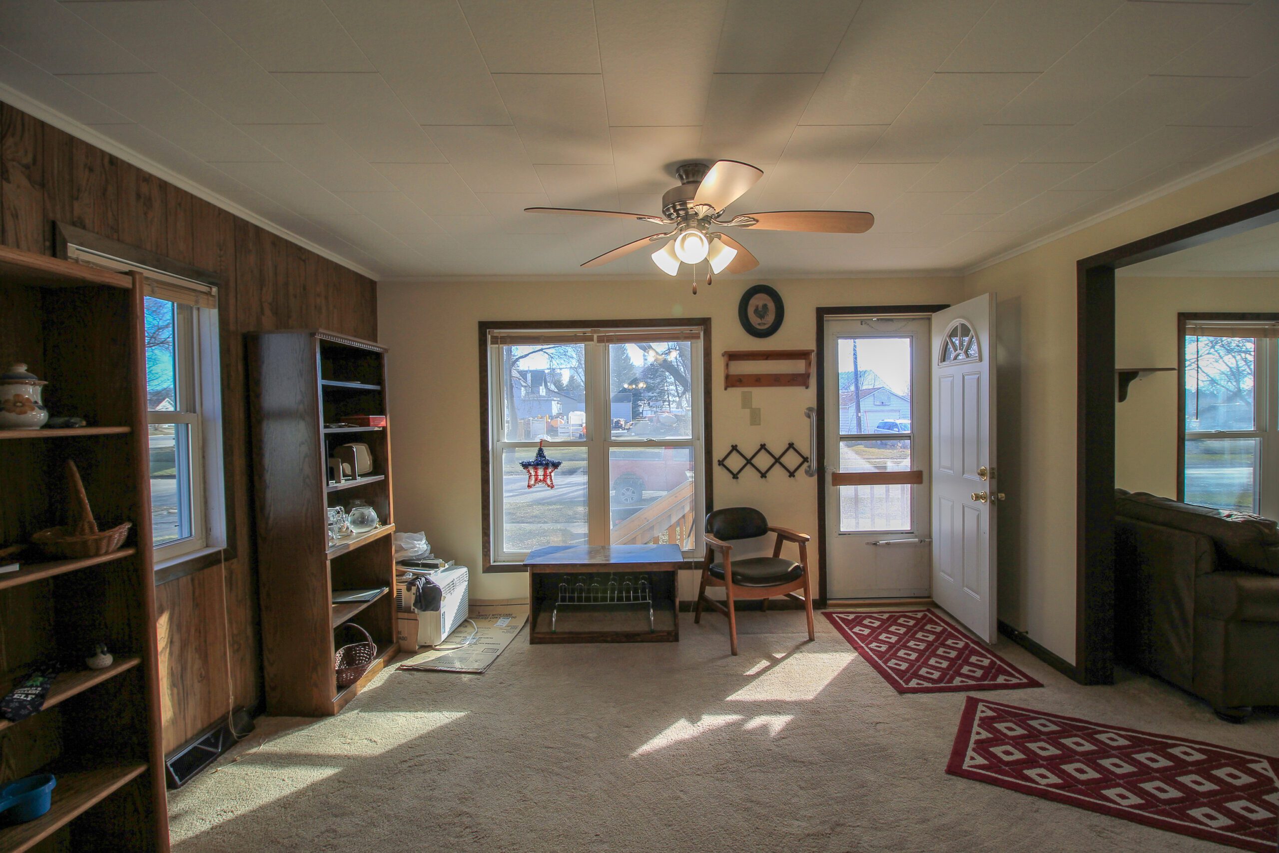 **SOLD** 603 Elm St. Rolfe Beam Real Estate