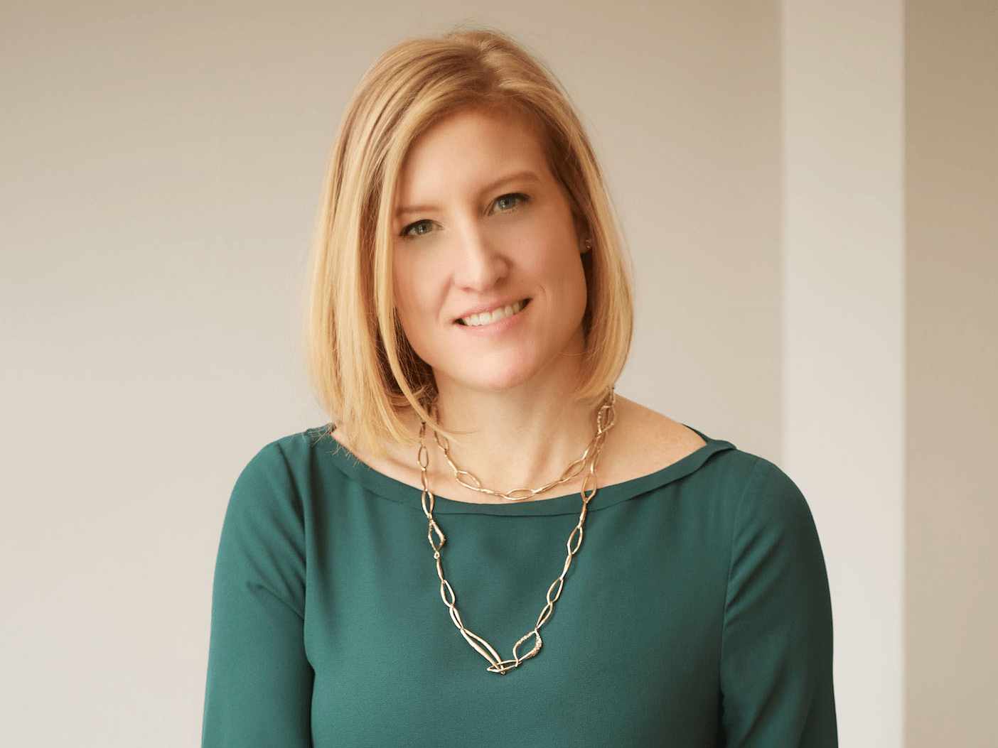 Use this email template from a LinkedIn career expert to network and find a new job 'Business