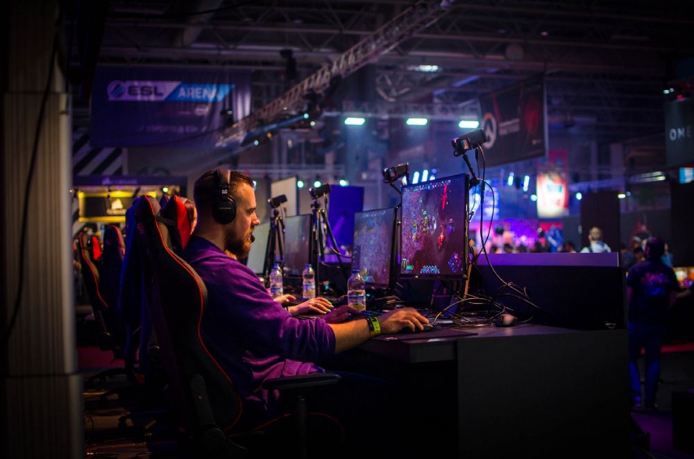 What are Crypto Gaming Guilds? Beanstalk