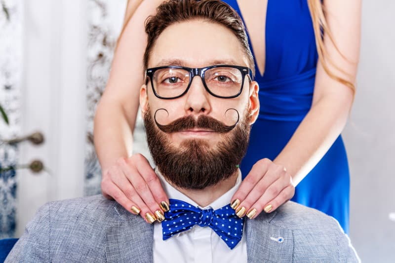 Should Your Beard Cover Your Upper Lip