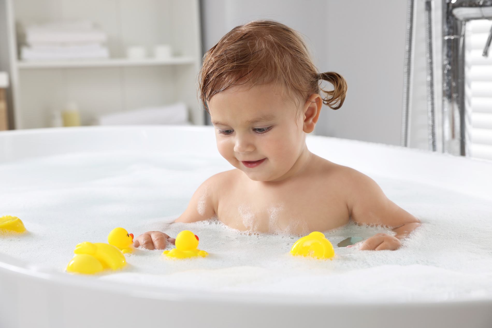 Unlocking the 6 Secrets to a Long Bathtub Lifespan
