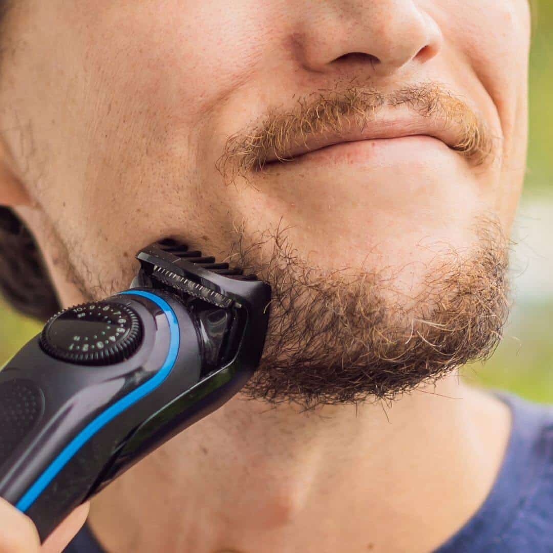 Why Do Beard Trimmers Pull Hair What To Do About It Beardlong