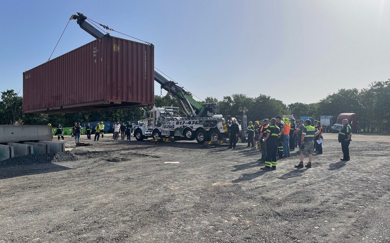 Photos Beard's Towing