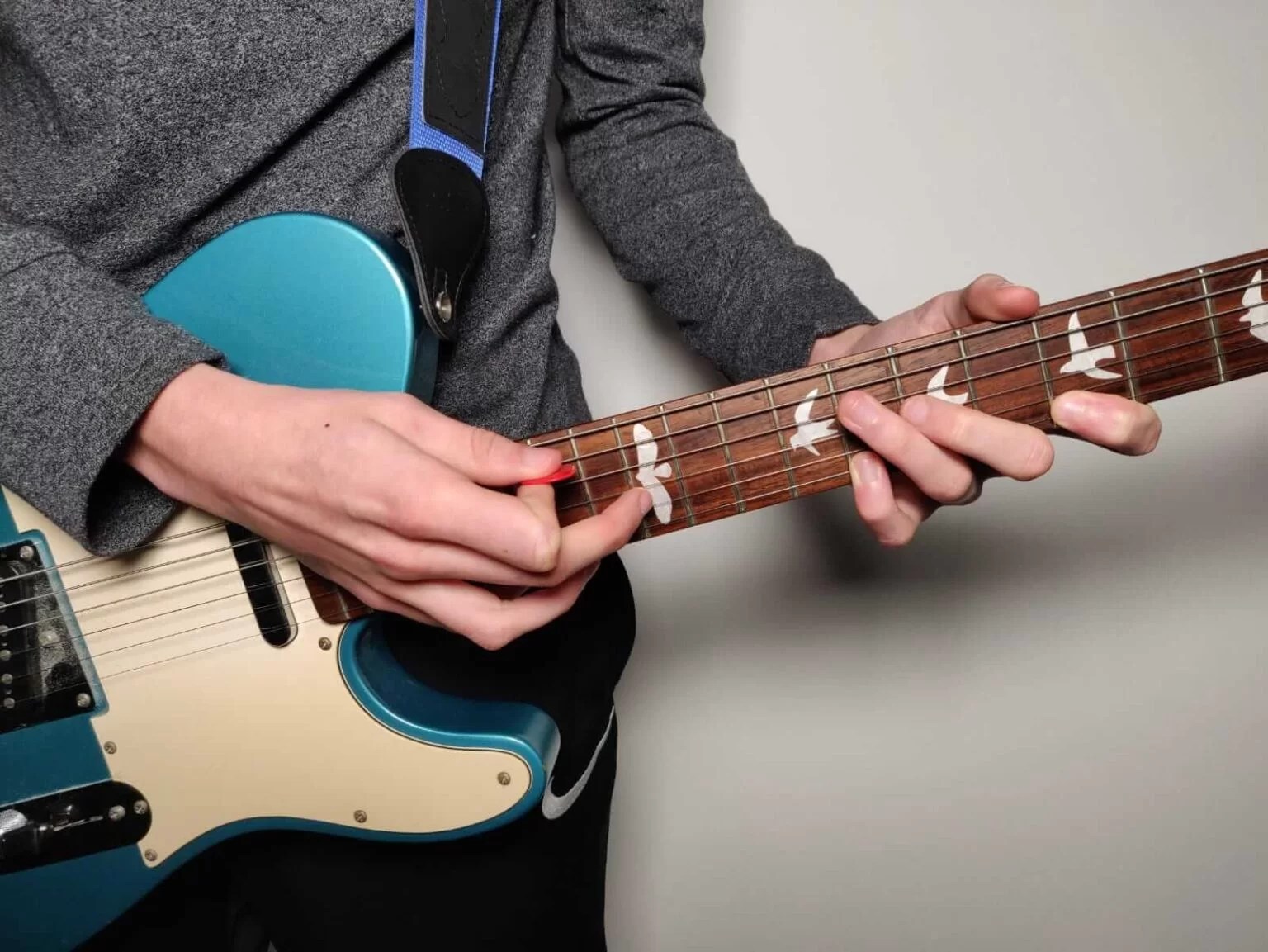 How to Tap on Acoustic & Electric Guitar Beast Mode Guitar