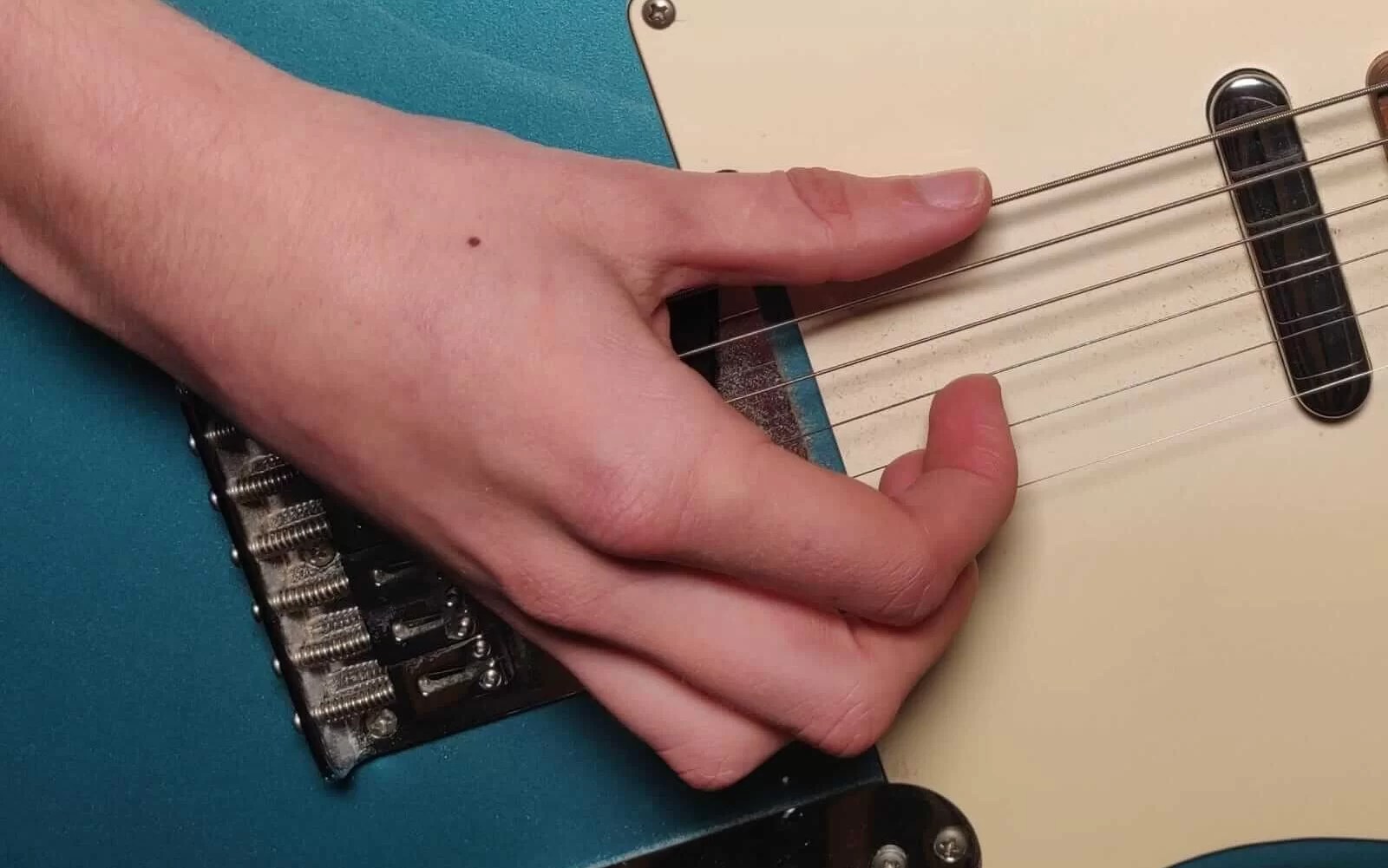 The No.1 Way to Fingerpick on Guitar for Beginners Beast Mode Guitar