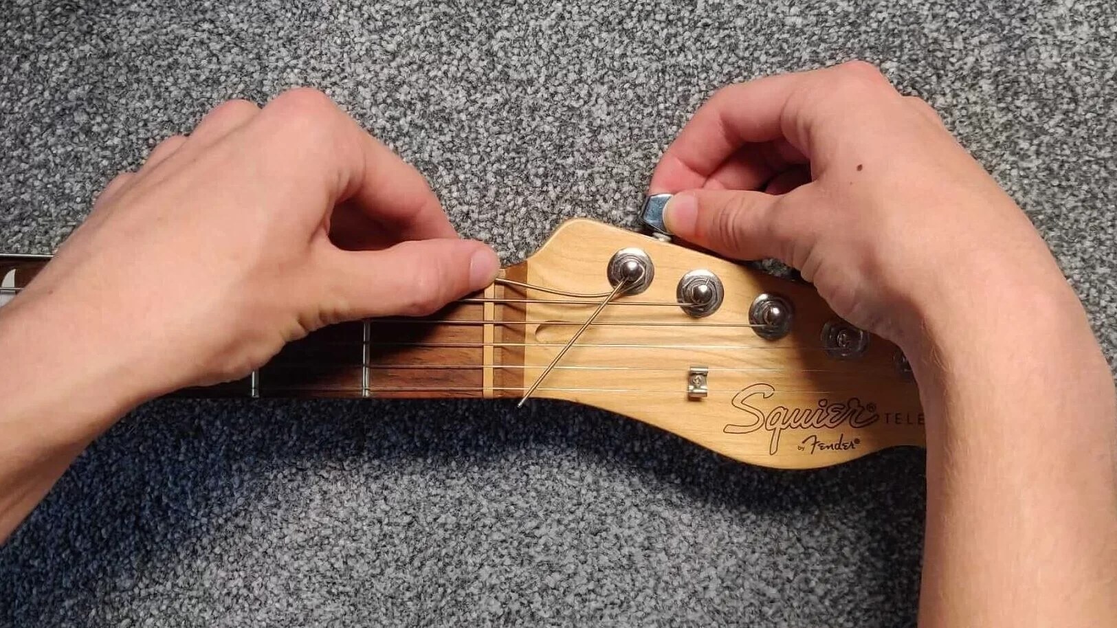 How to Change Electric Guitar Strings 7 Easy Steps Beast Mode Guitar