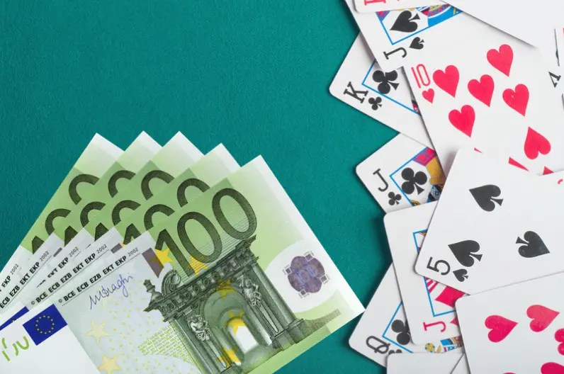 What are rake and rakeback in poker? And why they are so important to