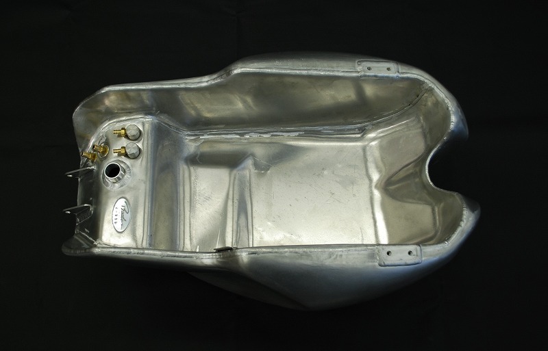 DUCATI MONSTER 900ie Aluminum fuel tank BEATERJAPAN Aluminum tank