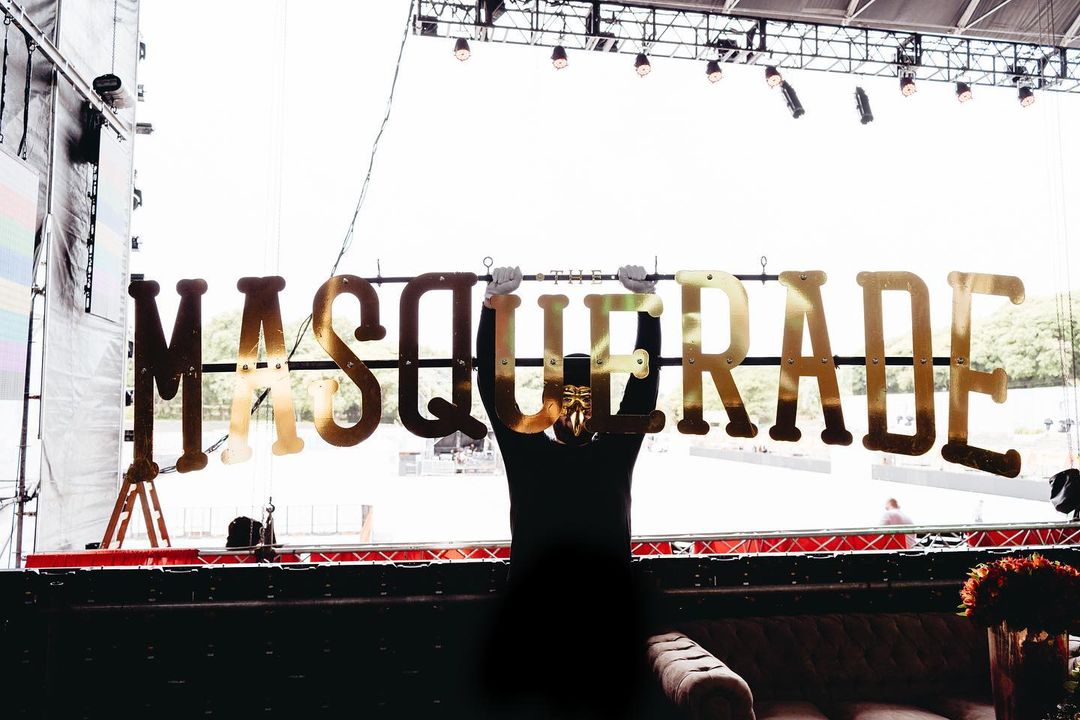 ¡Mira la espectacular presentación de Claptone The Masquerade desde la