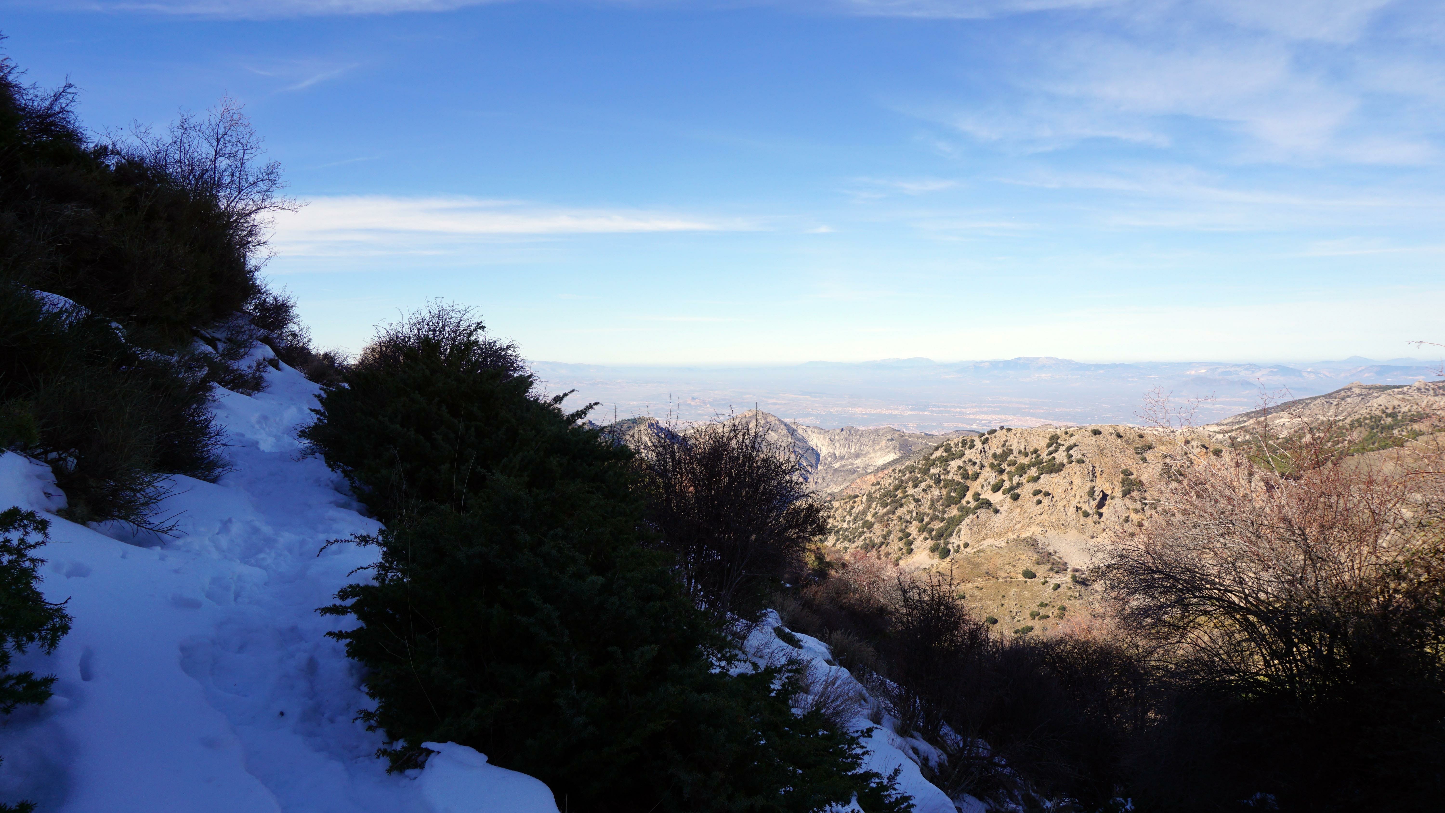 A winter hike in the Spanish Sierra Nevada Beat the Trail